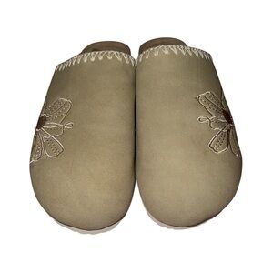 GC Shoes Floral Embroidered Cork Clogs - Tan/Beige - Size 7